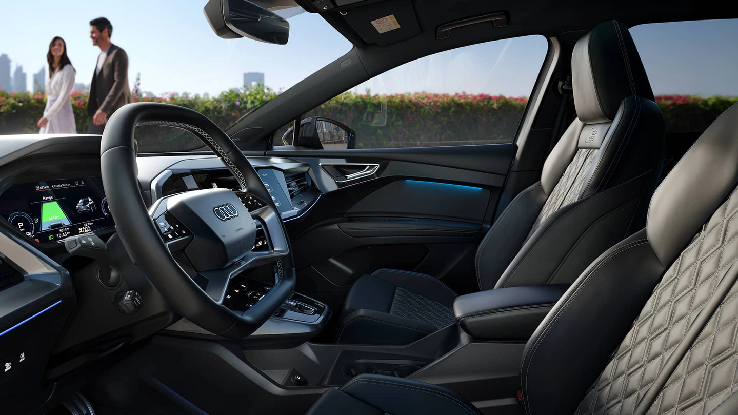 아우디 Q4 스포트백 e-트론 실내 디자인