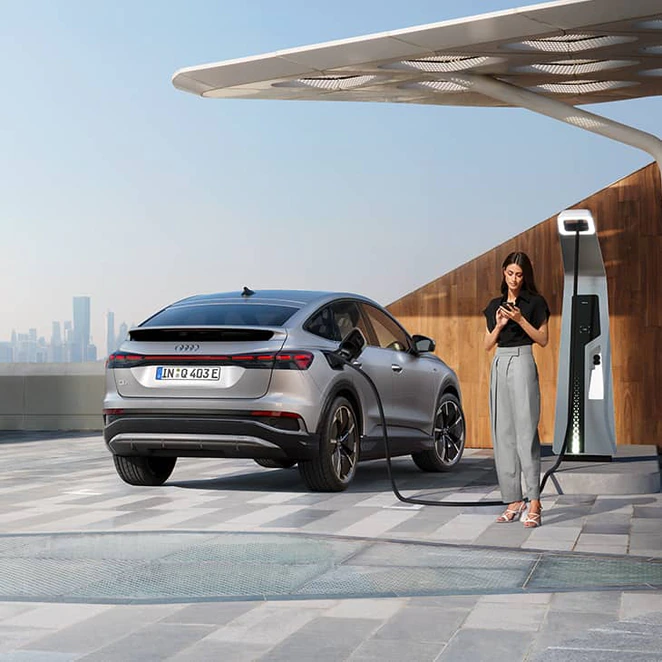 아우디 Q4 스포트백 e-트론 충전 시스템